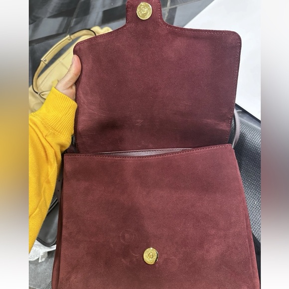 Gucci GG Marmont Burgundy Suede Shoulder Bag Authentic Italy 550126 - Picture 5 of 16